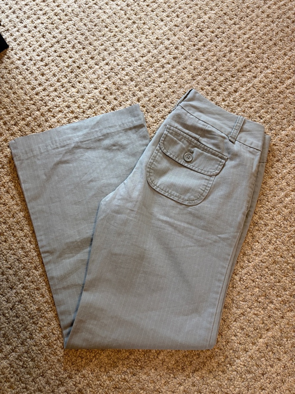 GAP Women's Wide Leg Pants in Light Gray Pinstripe